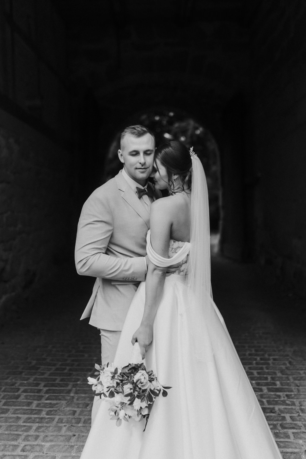 Schwarzweiß-Porträt des Paares, Burg Hardegsen Hochzeit